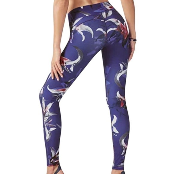 Fabletics Women’s Mid Rise Purelux Leggings Size Large Purple - Picture 2 of 5